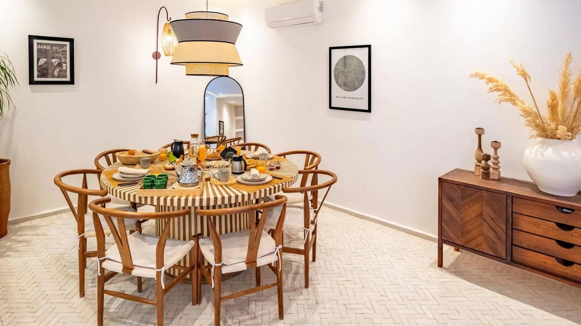 Riad Le M Neuf Et Contemporain Marrakesh